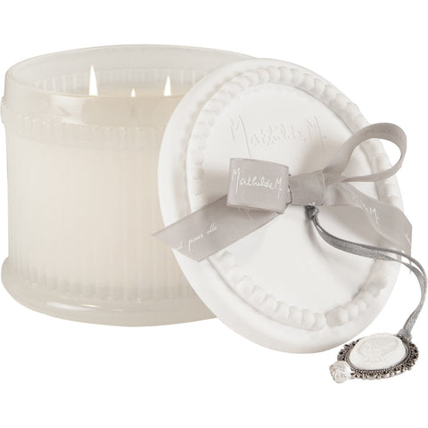 Image of Elegant Candle in Fleur de The by Mathilde M