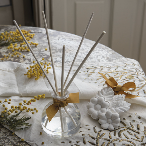 Giftset Soleil de Provence Home Fragrance Diffuser and Decor- Mimosa Joli
