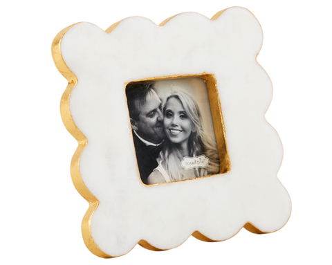 SQUARE SCALLOP MARBLE FRAME
