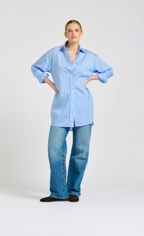 Image of The Bobbie Boyfriend Shirt - Mid Blue Stripe