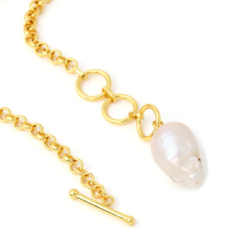 Image of PEARL TOGGLE NECKLACE WITH SMALL STONES ON PEARL