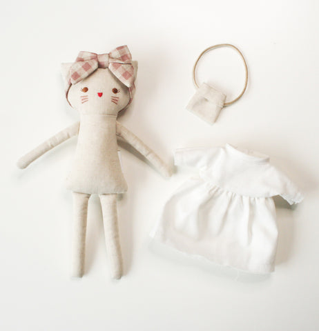 Image of Mini Lilly Kitty- Ivory Rose