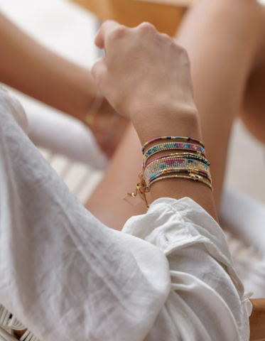 Image of Delicate Beaded Bracelet