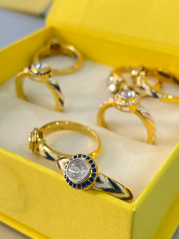 Image of Tila Ring - blue & ivory (s8)