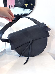 Crossbody Satchel - Black