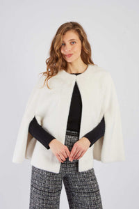 REGINE Faux Fur Cape-White