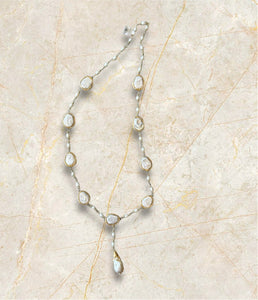 Laiton Pearl Necklace- White