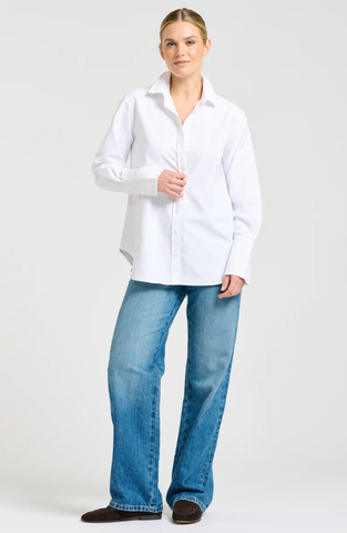 Image of The Elodie Trim Girlfriend Relaxed Shirt - Oxford White