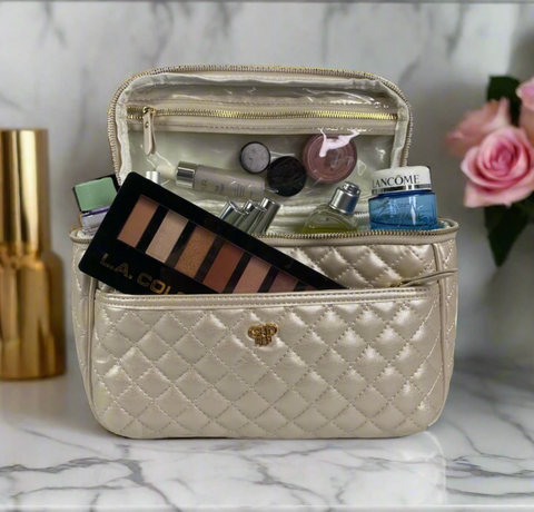 Image of Classic Train Case - Pearl Quilted