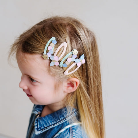 Image of HUNGRY CATERPILLAR CLIC CLACS