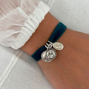 Bracelet with 3 medals: Saint Michael, Scapular, and Holy Family with Holy Spirit