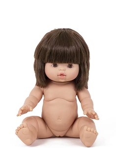 Jeanne RTS brown eyes and freckles